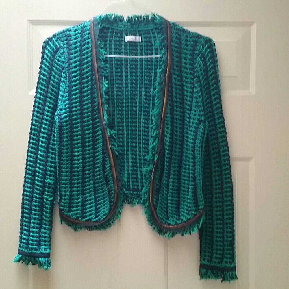 Cache Jacket Sz Small - image 1